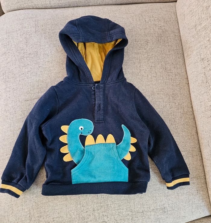 Pull à capuche 23mois