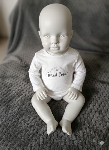 Tee shirt "mini agitateur au grand coeur"