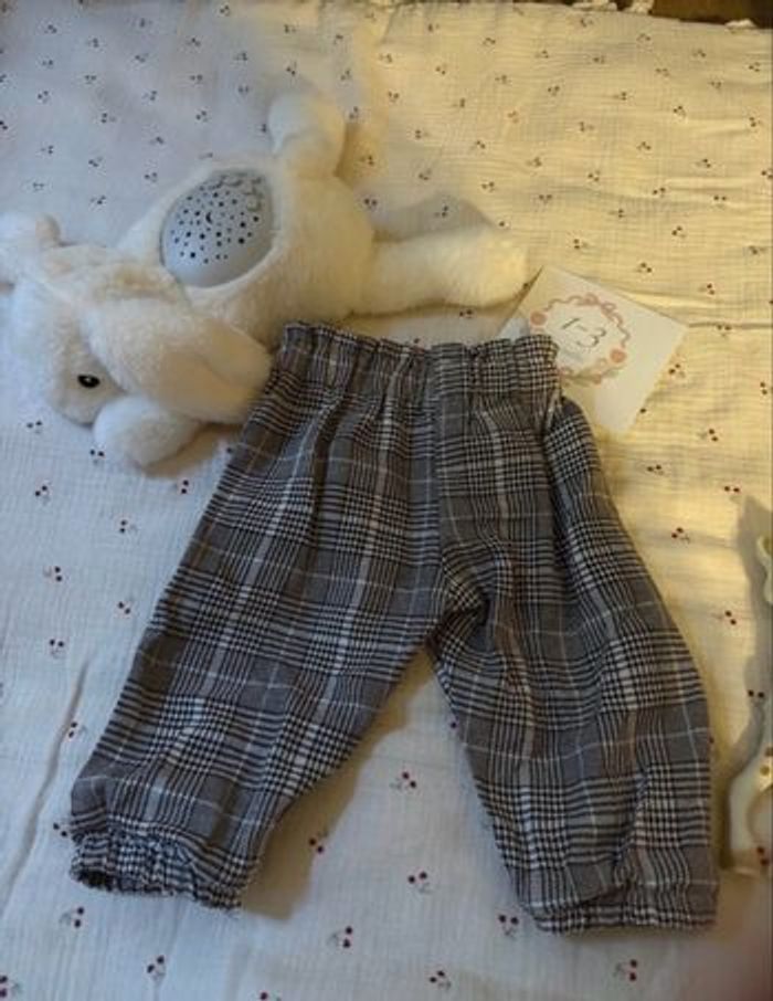 Pantalon 1-3 mois - photo numéro 2