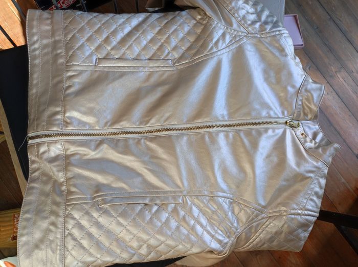 Veste simili mi saison 140 cm - photo numéro 3