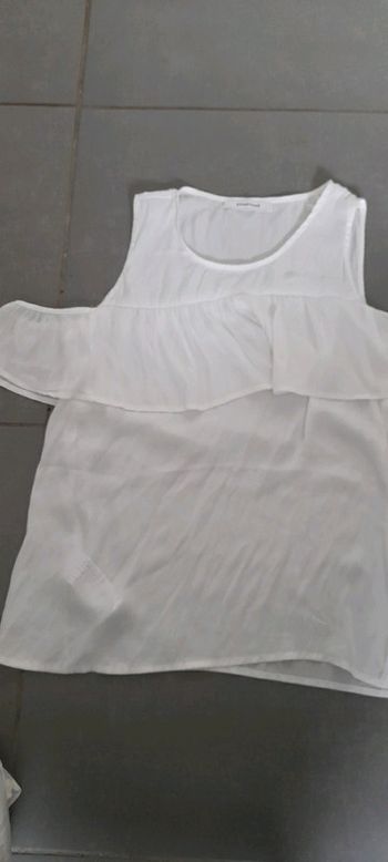 Tee shirt épaules dénudées