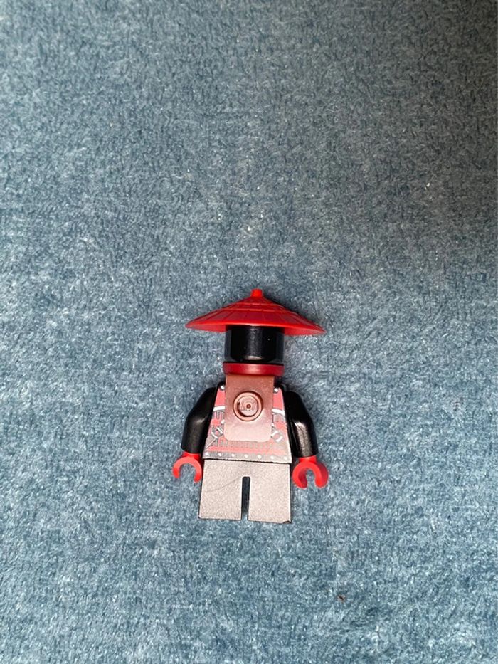 Minifigurine lego ninjago day of the departed stone army scout redface - photo numéro 2