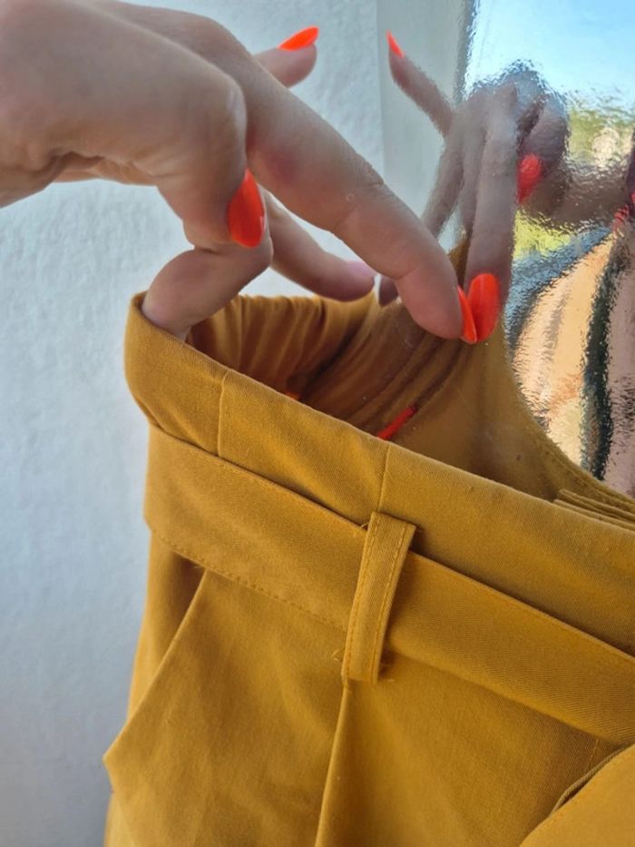 Pantalon uni élastique avec ceinture - photo numéro 6