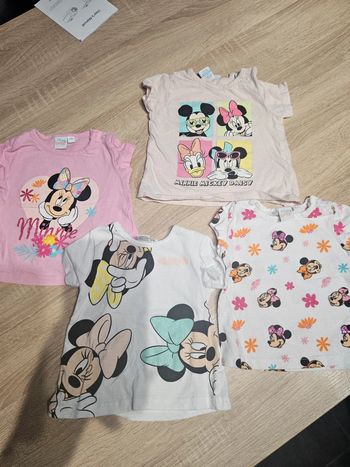 Lot T-shirt Minnie bb 6 mois