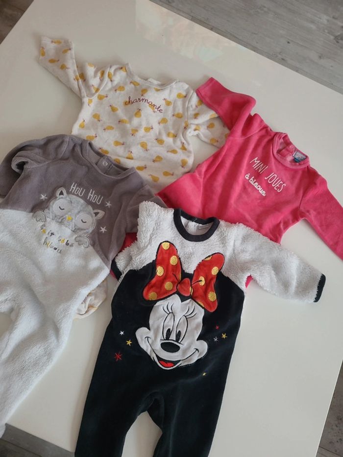 Lot pyjamas