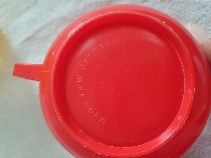 Lot dinette pot chauffe biberon berchet + accessoires autres pour poupée Vintage - photo numéro 9