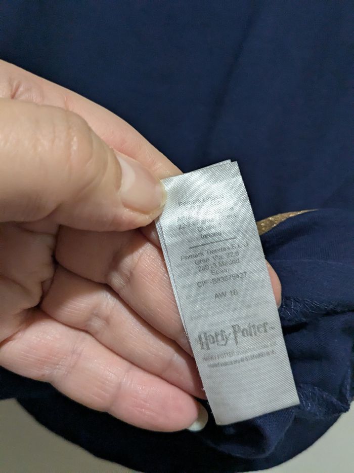 Magnifique tee shirt pyjama Harry Potter bleu et doré. Taille S - photo numéro 9