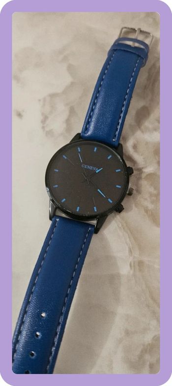 Montre neuve pour homme