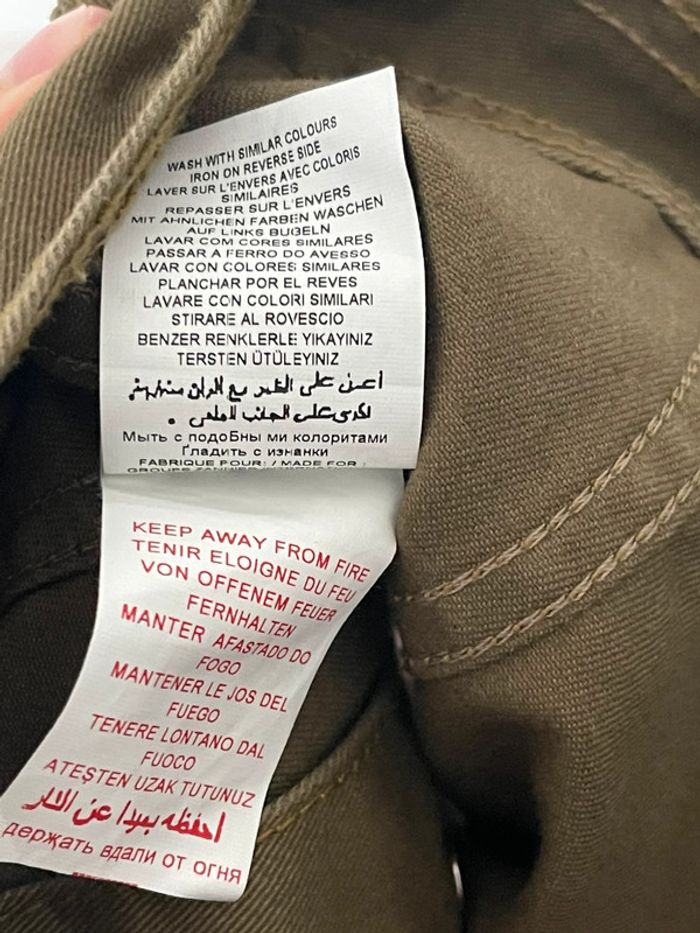 Veste en jean Levi’s taille 4 ans couleur marron/kaki état neuf - photo numéro 6