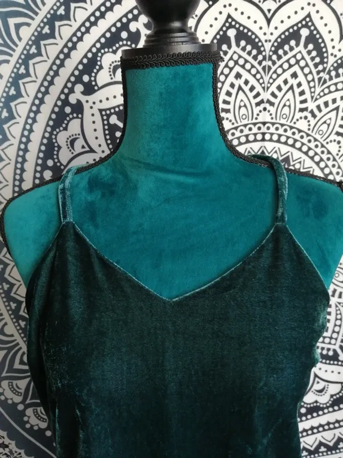 Top vert en velours avec bretelles réglables croisées dans le dos / etam / (M) - photo numéro 3