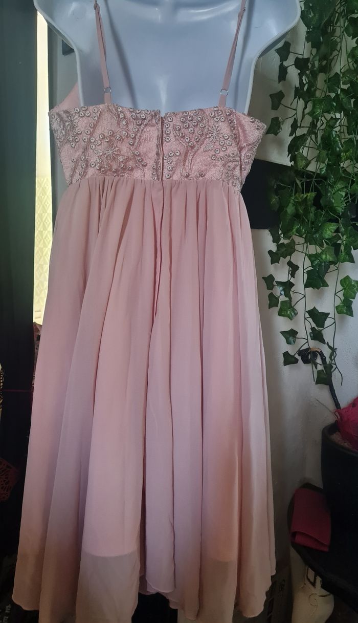 Robe de cérémonie - photo numéro 4