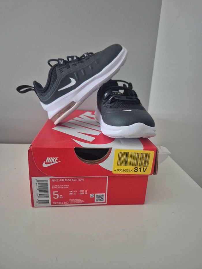 Nike air max