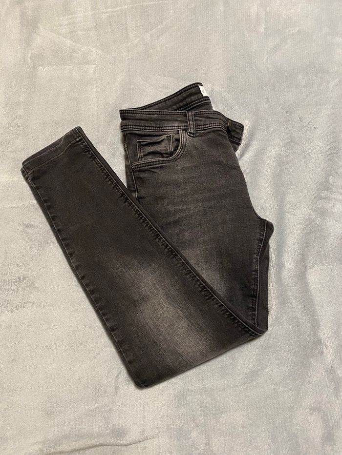 Pantalon Mango - photo numéro 3