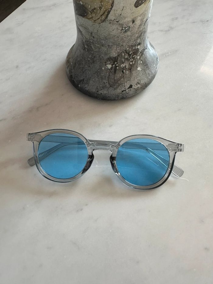 Lunettes old money
