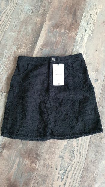 Jupe zara taille 34 neuf avec étiquette 🏷