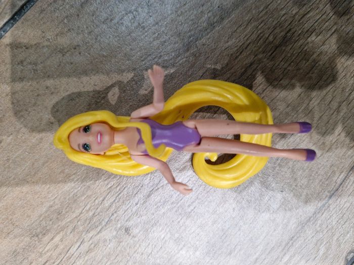Princesse Raiponce magiclip Disney robe paillette - photo numéro 2
