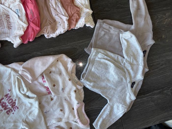 lots bébé fille 1 mois - photo numéro 2