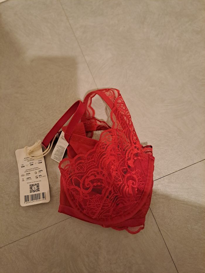 Soutien-gorge - photo numéro 7