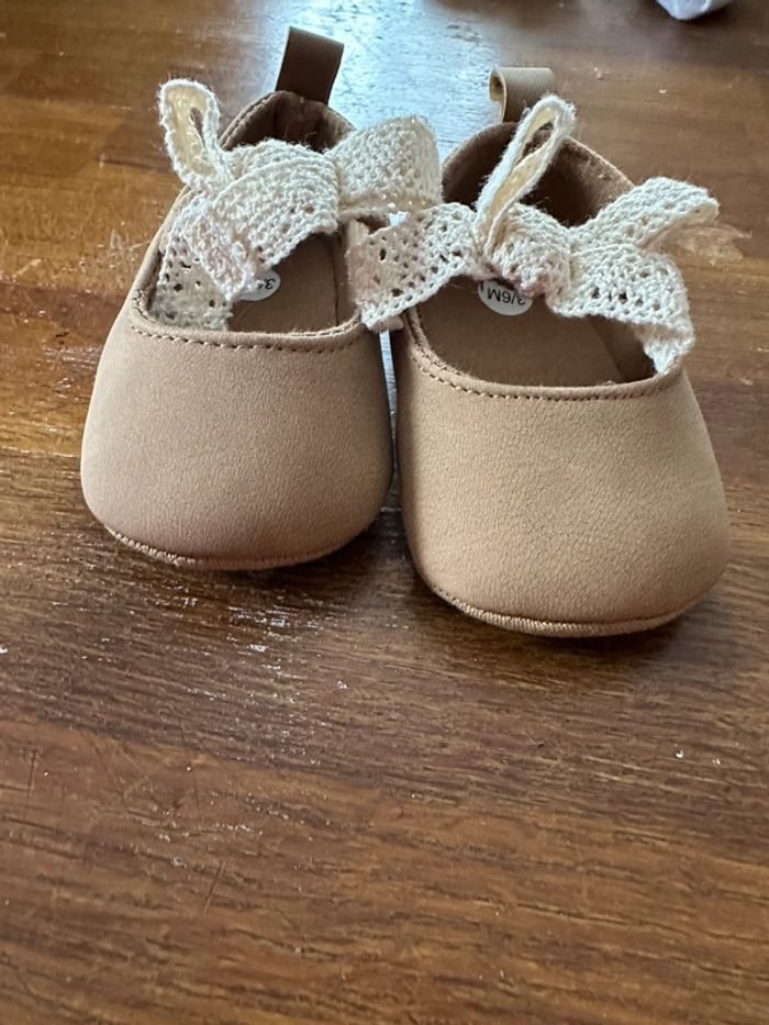 Lot chaussures - photo numéro 3