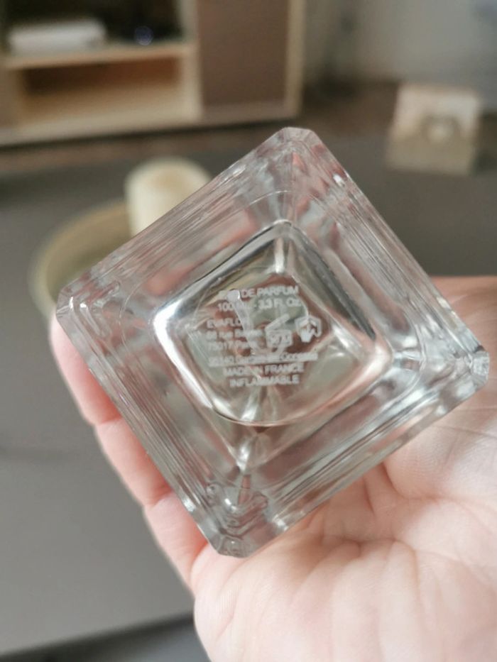 Eau de parfum - photo numéro 2