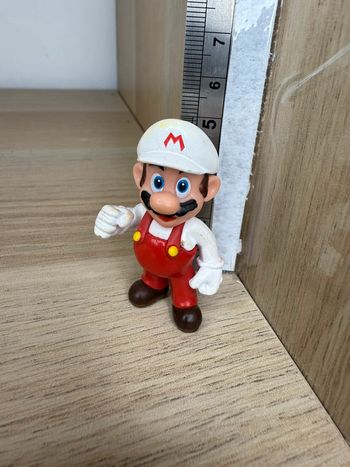 Figurine Mario de feu super Mario