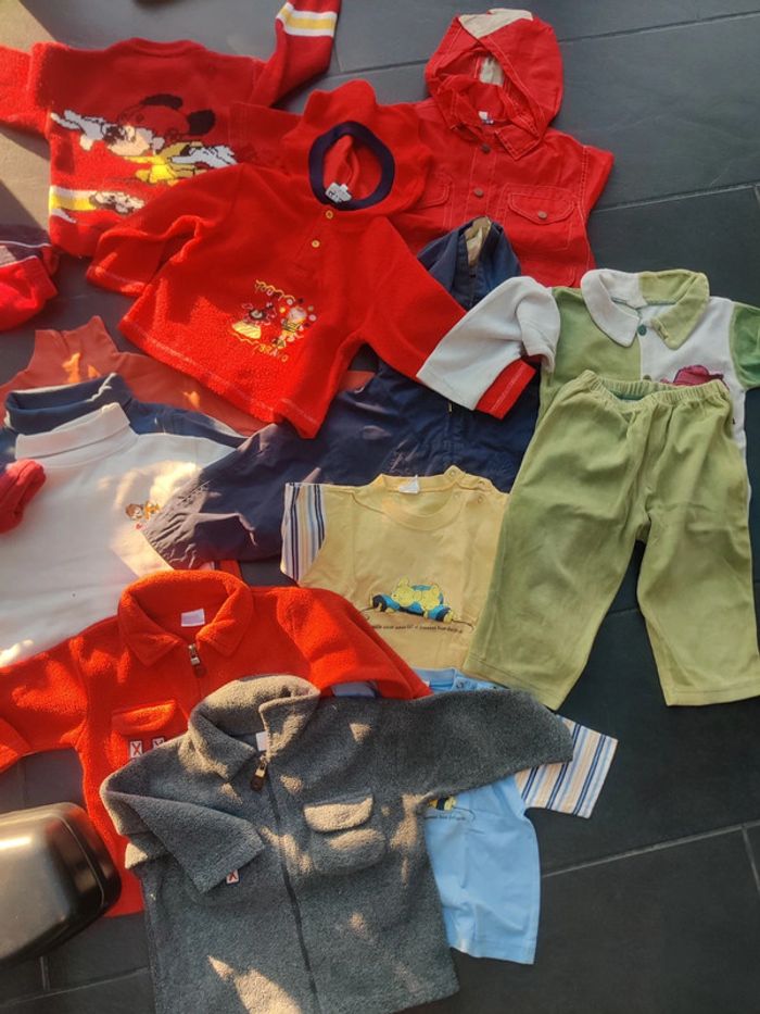 Lot de vêtements garçons taille 2 et 3 ans - photo numéro 2