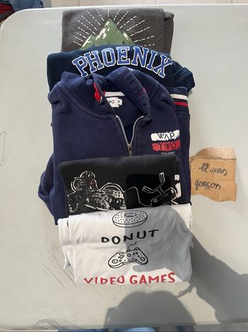 Lot de vêtements garçon 12ans