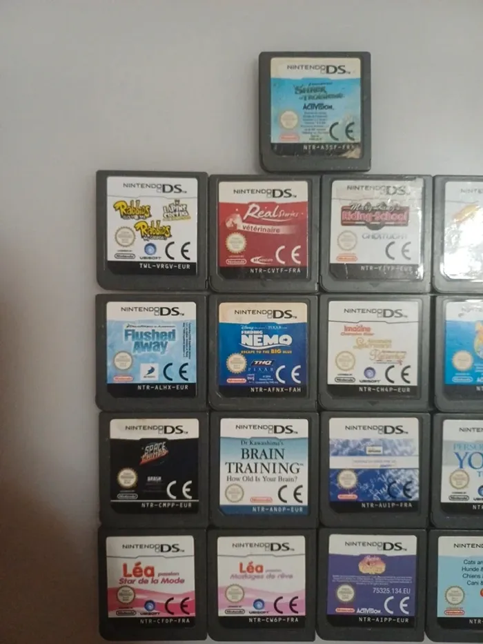 Lot 16 jeux Nintendo DS - photo numéro 2