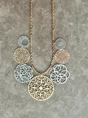 Collier Doré à l’Or Fin La Chiquita