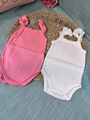 Lot 2 bodies taille 3 mois