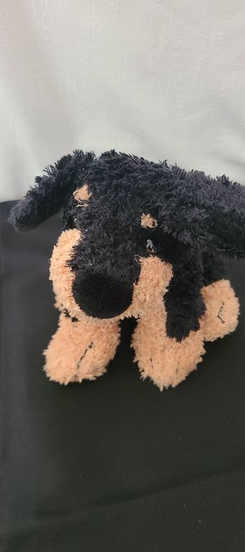 Peluche Chien noir et marron
