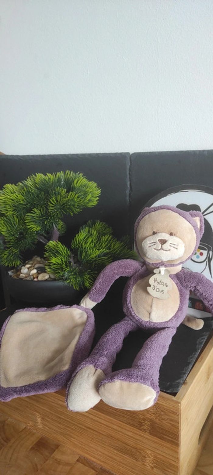 Histoire d'ours Les sweety's Tilalous doudou chat violet beige mouchoir peluche les usées