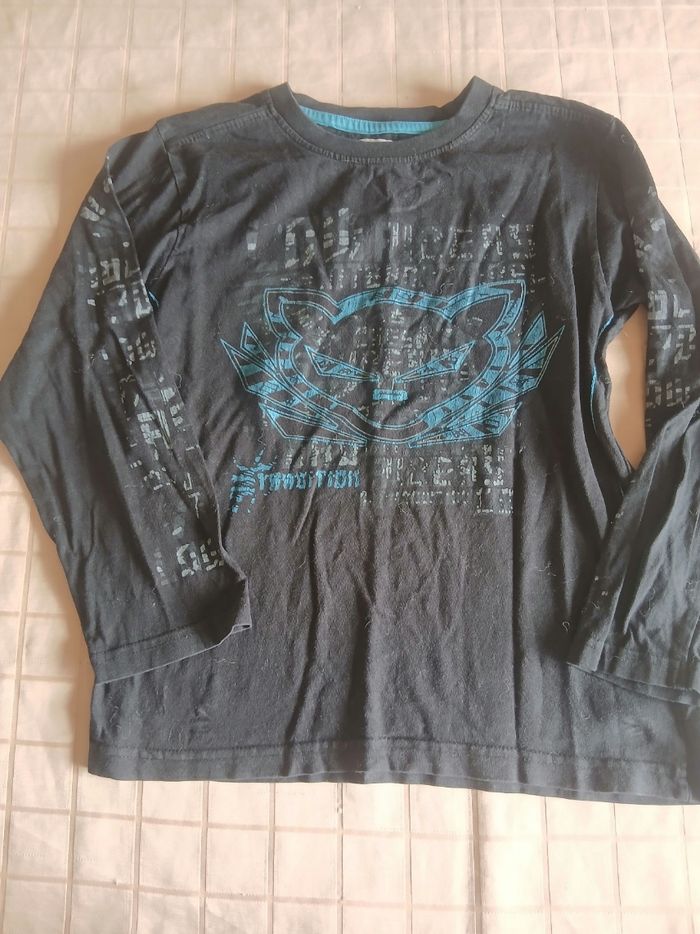 Lot chemises et manches longues 8 ans - photo numéro 5