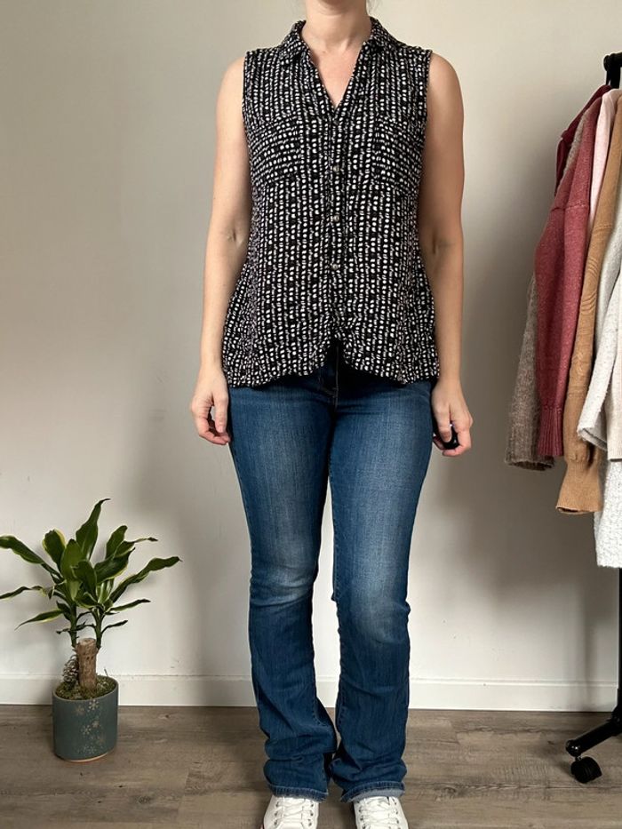 Chemise sans manches noire et blanche – Taille 36/38 – Très bon état - photo numéro 2