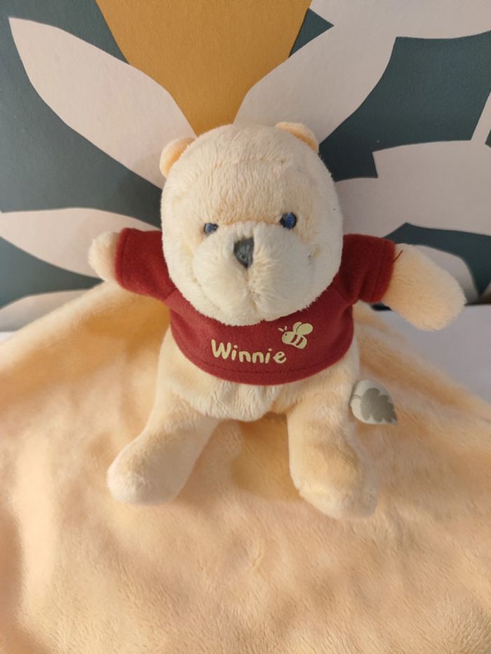 Doudou plat Winnie l'ourson Disney baby - photo numéro 2