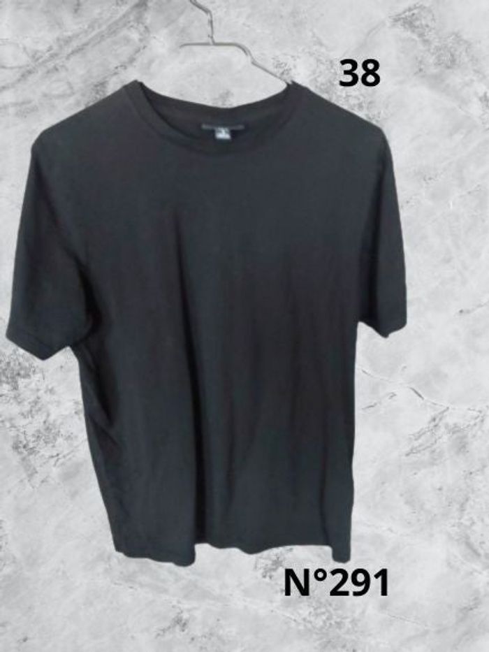 N°291 T-shirt noir T38. Smog.