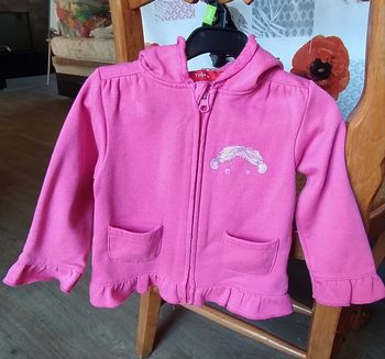 Sweat zippé à capuche 18 mois