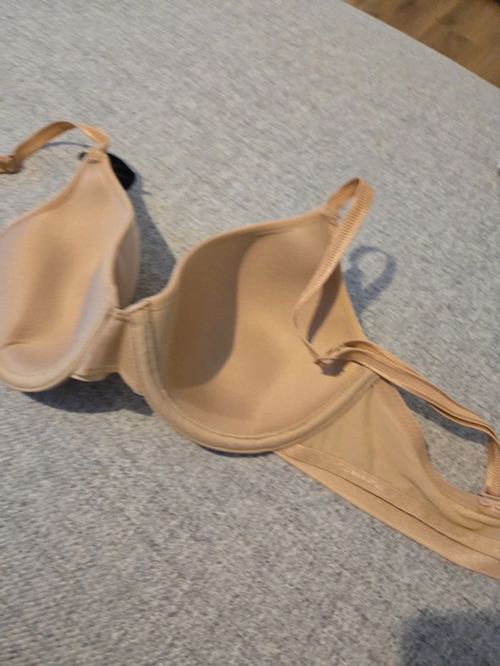 Soutien gorge chantelle 85c neuf avec étiquette - photo numéro 19