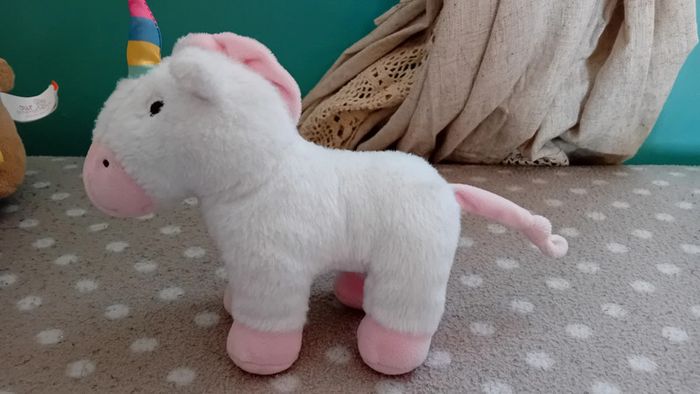 Petite peluche licorne - photo numéro 3