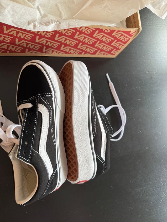 Baskets enfants vans pointure 31 - photo numéro 3