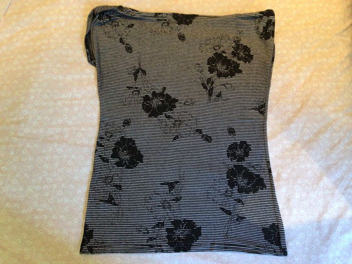 Top femme - photo numéro 2