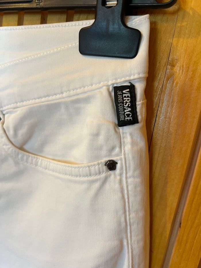 jean femme Versace Jeans Couture blanc, légèrement évasée (bootcut) - photo numéro 9
