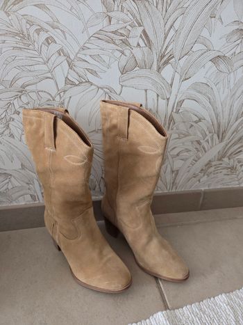 Bottes femme neuve daim promod