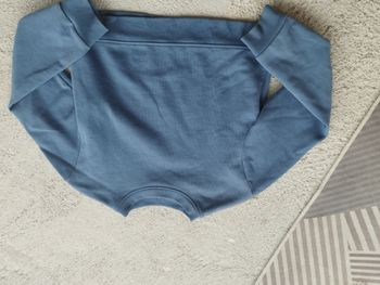 💙 Kiabi - Pull - T. XXS