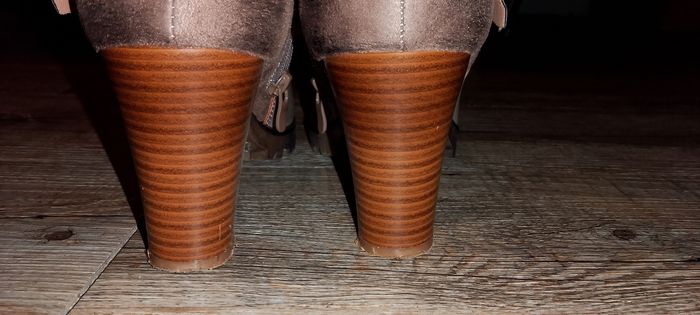 Bottines comme neuves taille 39 - photo numéro 3