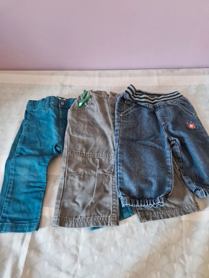 Lot 3 pantalons 12 mois