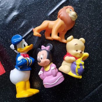 ptit lot figurines Disney