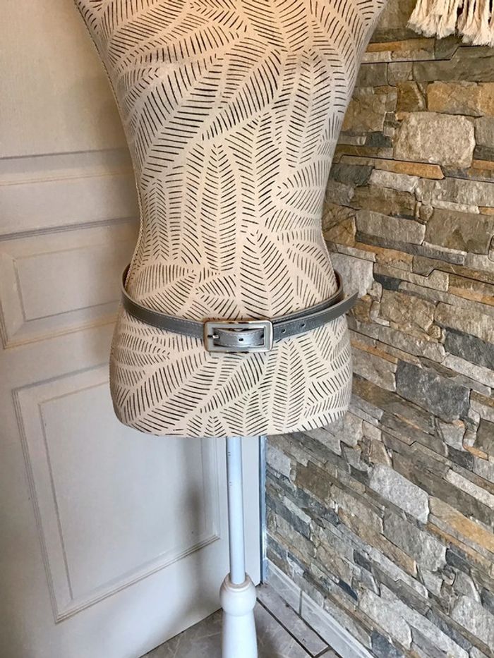 Ceinture grise argenté boucle rectangulaire taille 85 large 2 cm