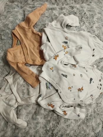 Lot de 4 bodies naissance