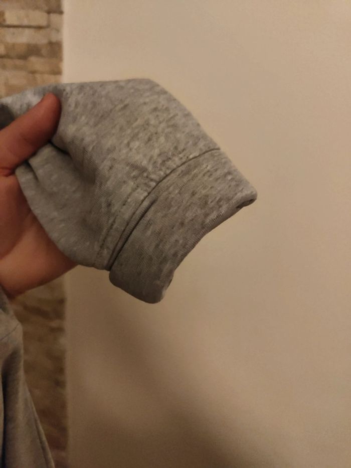 Robe grise Lacoste taille 34 - photo numéro 9